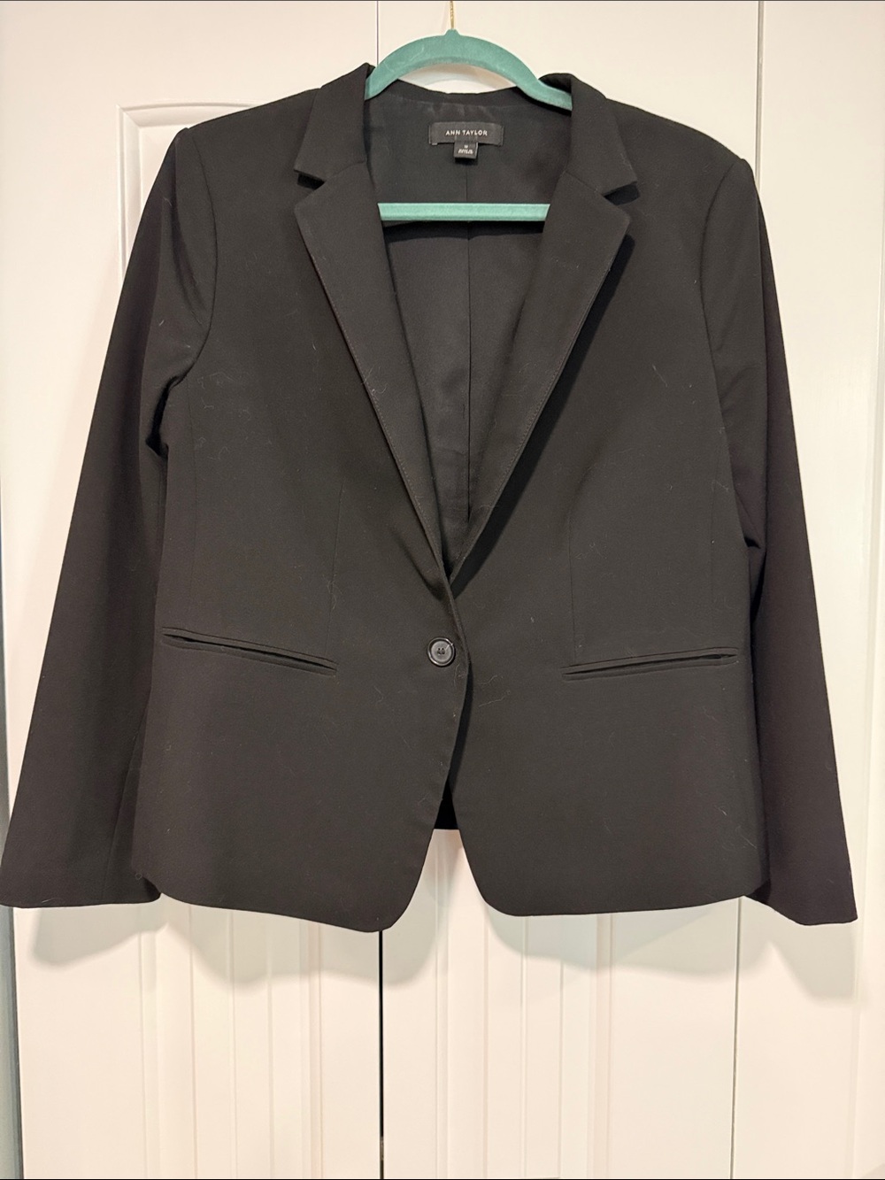 Ann Taylor Black Classic Single-Button Blazer
